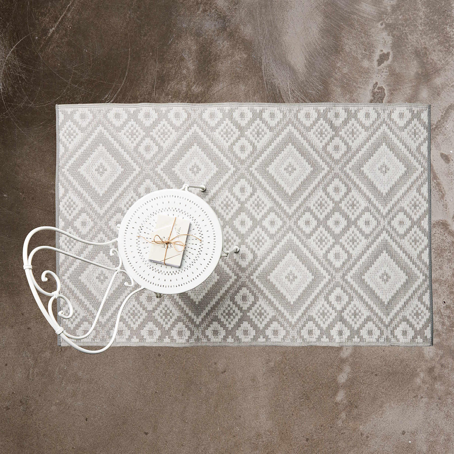 Thumbnail - Butlers In-/Outdoorteppich, Grau, Kunststoff, 118x180 cm, Teppiche & Böden, Teppiche, Outdoorteppiche