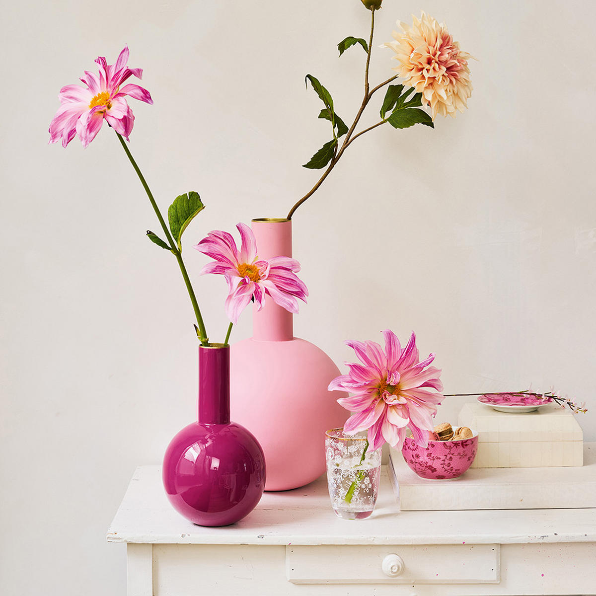 VASE Metal small bright rosa 15x26 cm - Rosa, Metall (26cm) - Pip Studio