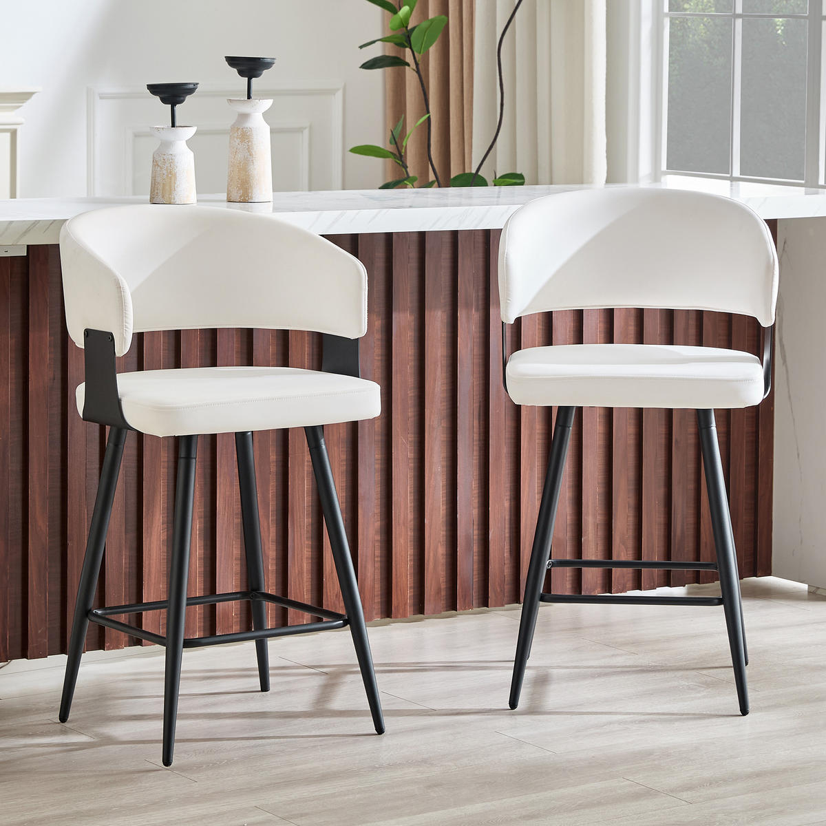 BARHOCKER DE-36675 2er-Set mit Kunstlederbezug und Metallgestell Schwarz - Weiß, Metall (47/94.5/46cm) - ComfortXL