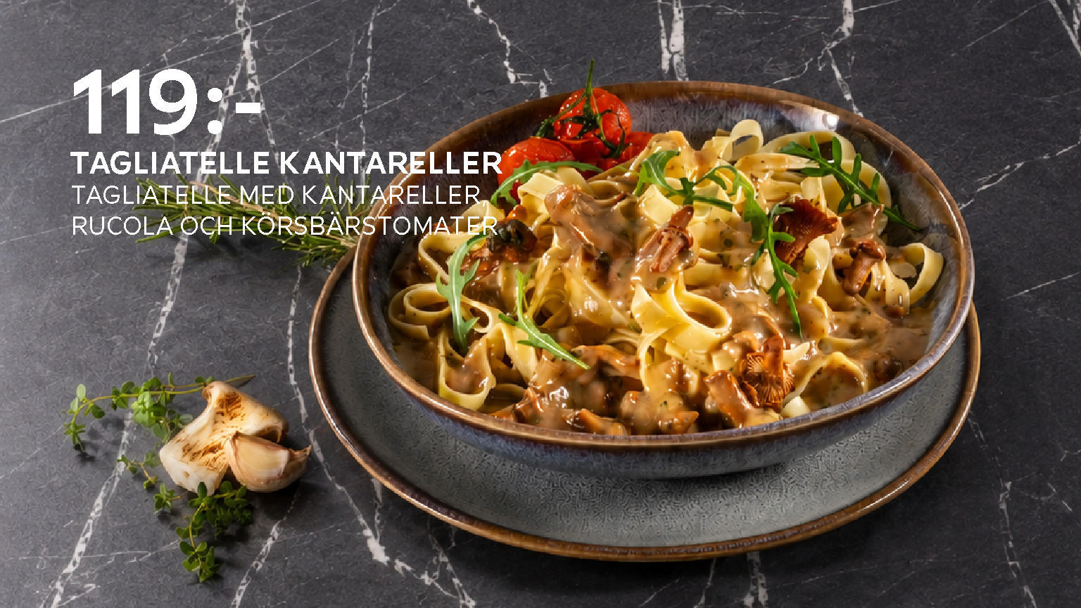 Tagliatelle kantareller - Tagliatelle med kantareller, rucola och körsbärstomater