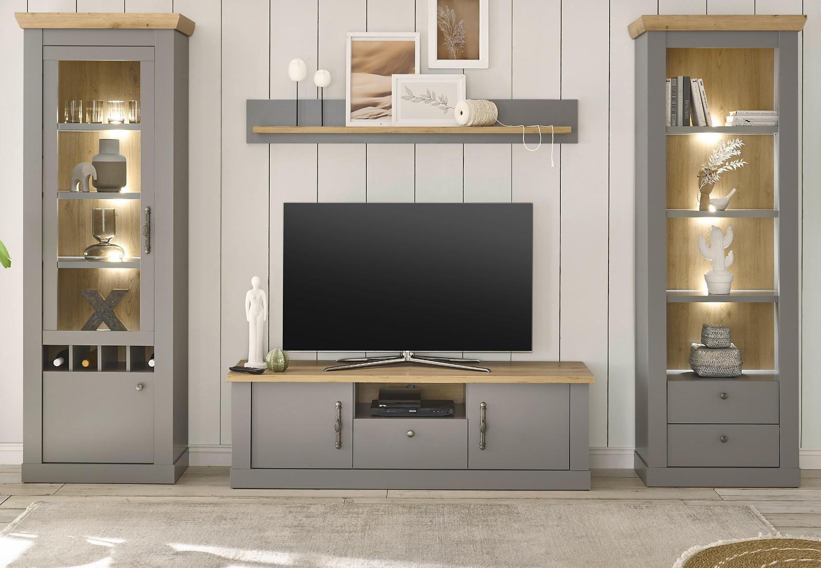 WOHNWAND grau, Artisan Eiche 4-teilig Landhaus, Wohnkombination mit viel Stauraum - Silberfarben/Hellgrau, Glas/Holzwerkstoff (317/201/44cm) - Furn.Design