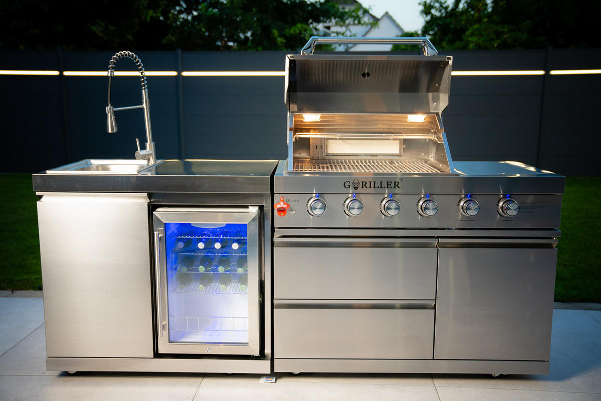 GORILLER® SILVERBACK S1 Outdoor-Küche, Gasgrill mit Kühlschrank-Waschbecken-Kombination, Edelstahl, Silber - Schwarz Hochglanz, Metall (217/90/58cm) - Goriller