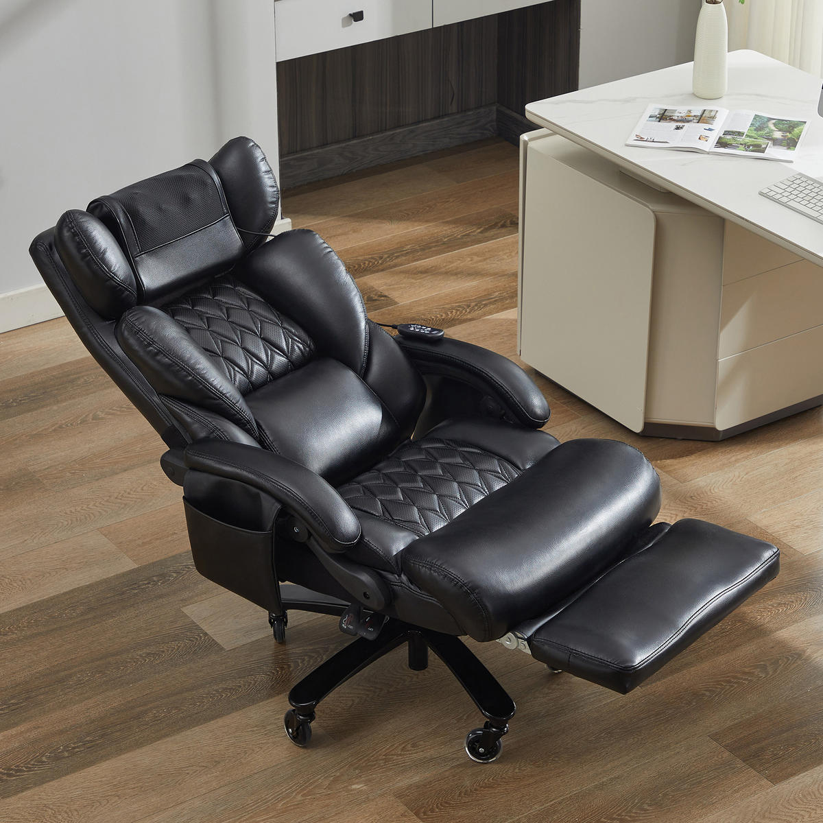 BÜROSTUHL Schwarz 88/70/112.5 cm mit Massagefunktion - Schwarz, Metall (88/112.5/70cm) - PANGIVO