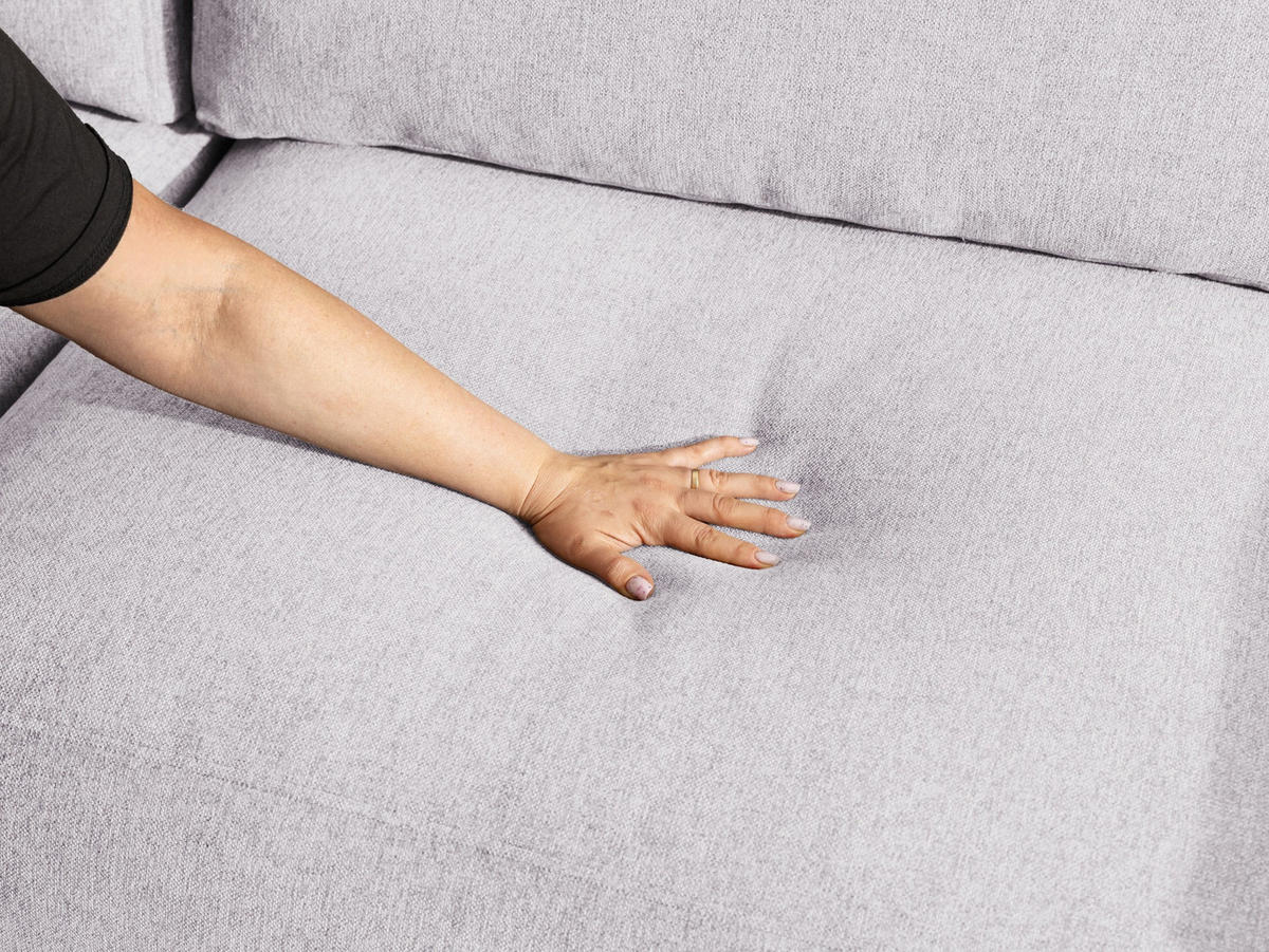 ECKSOFA Lennon aus Greige Strukturstoff mit Schlaffunktion und Bettkasten - Greige/Schwarz, Holz/Kunststoff (137/264cm) - S-Style