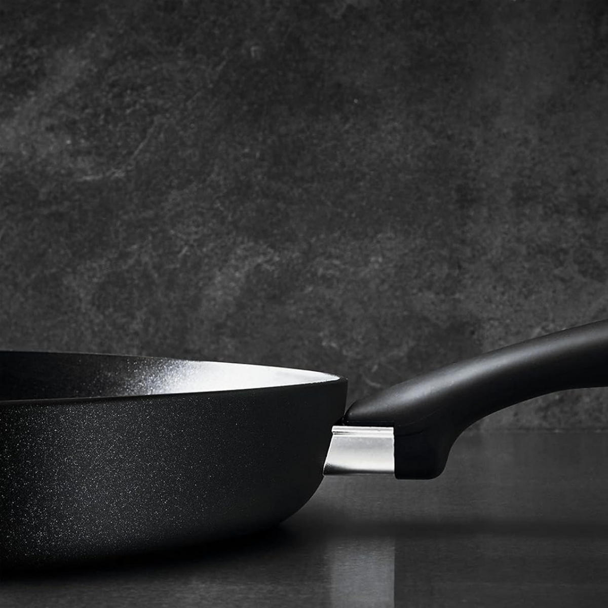 PFANNENSET Hard Titanium 2-tlg 24 cm 28 cm Antihaft induktionsgeeignet Schwarz - Schwarz, Kunststoff/Metall - Tefal