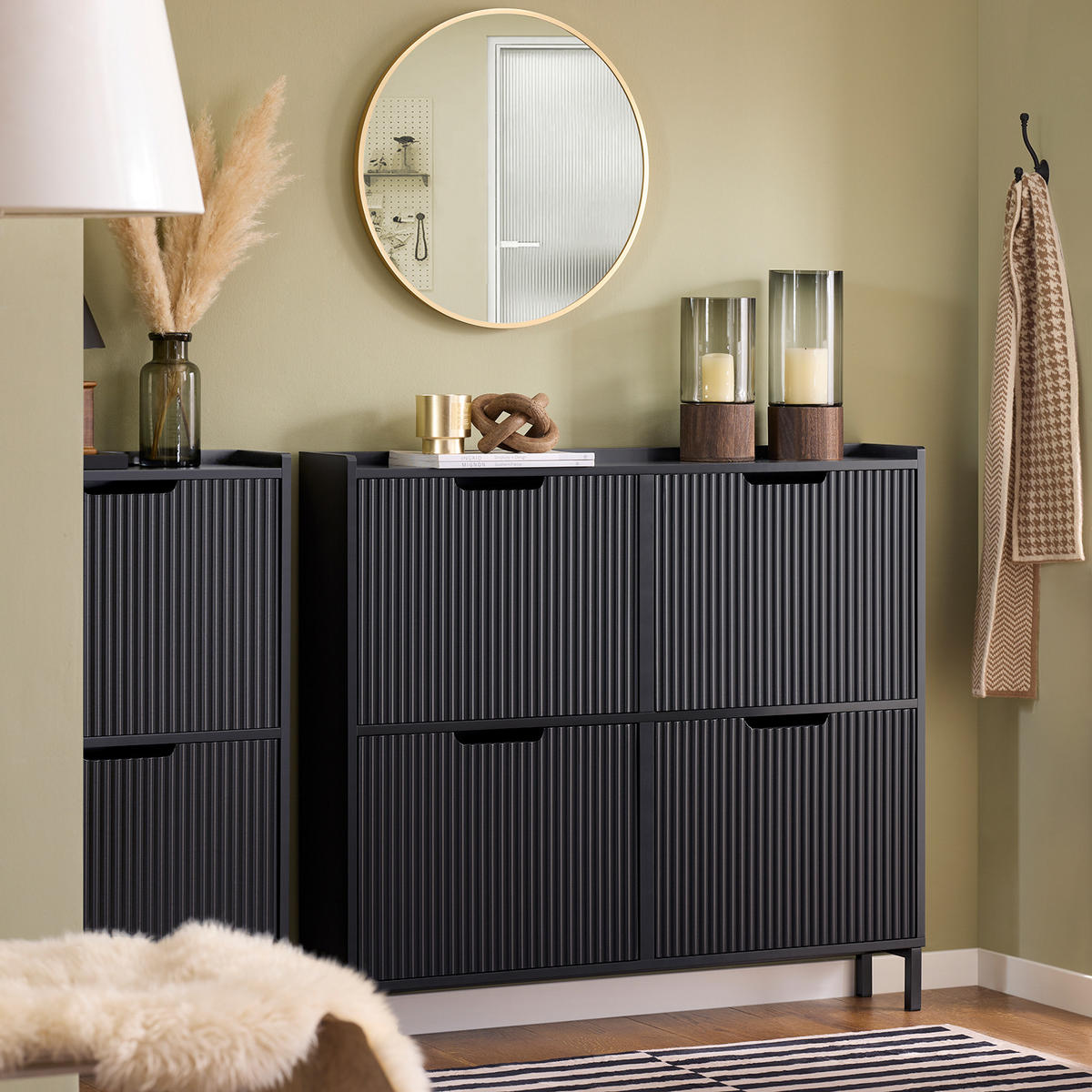 SCHUHSCHRANK mit 4 Klappen schmal 100x91x19cm Schwarz - Schwarz, Holzwerkstoff/Metall (100/91/19cm) - SoBuy