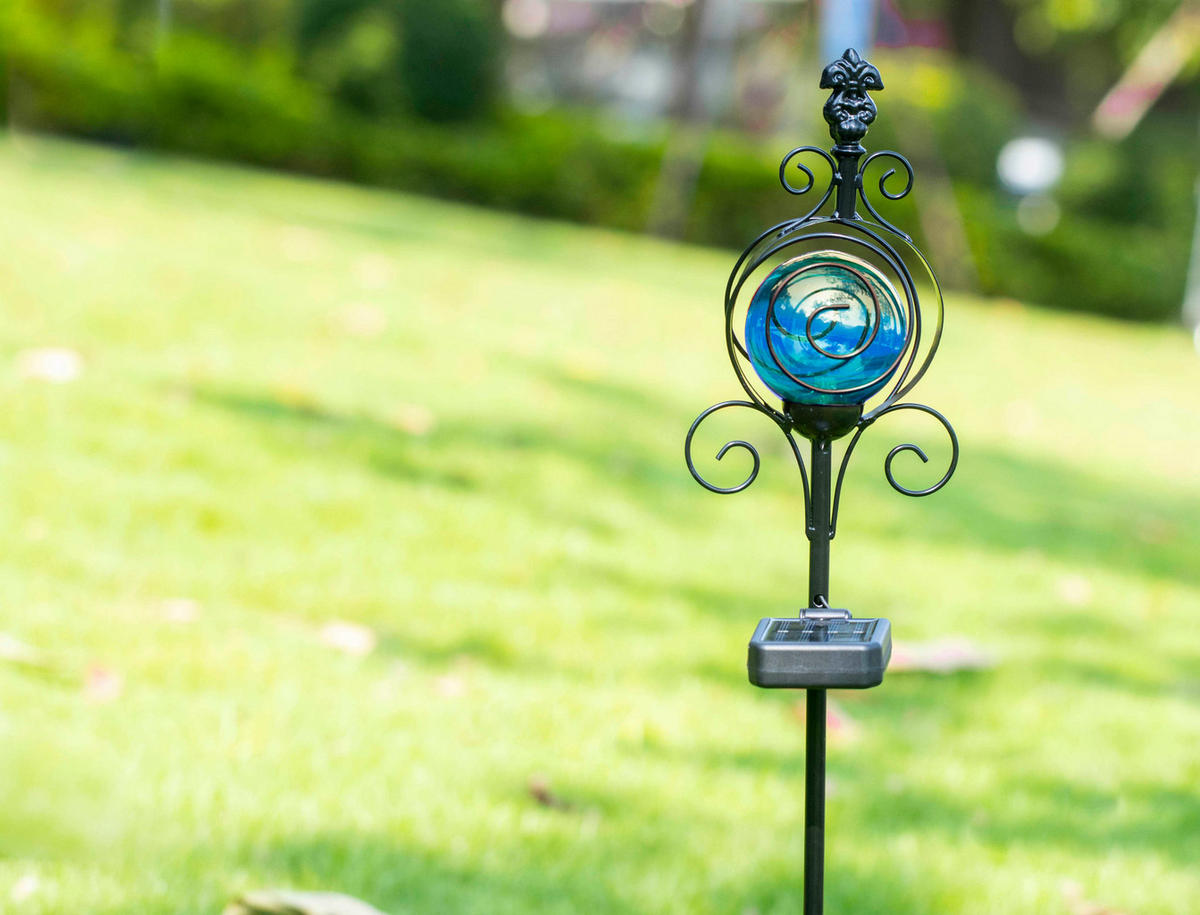 LED-SOLAR-GARTENSTÄBE Außenbereich automatische Beleuchtung umweltfreundlich einfache Installation wetterbeständig barock blau - Blau, Kunststoff (13/8/80cm) - Northpoint