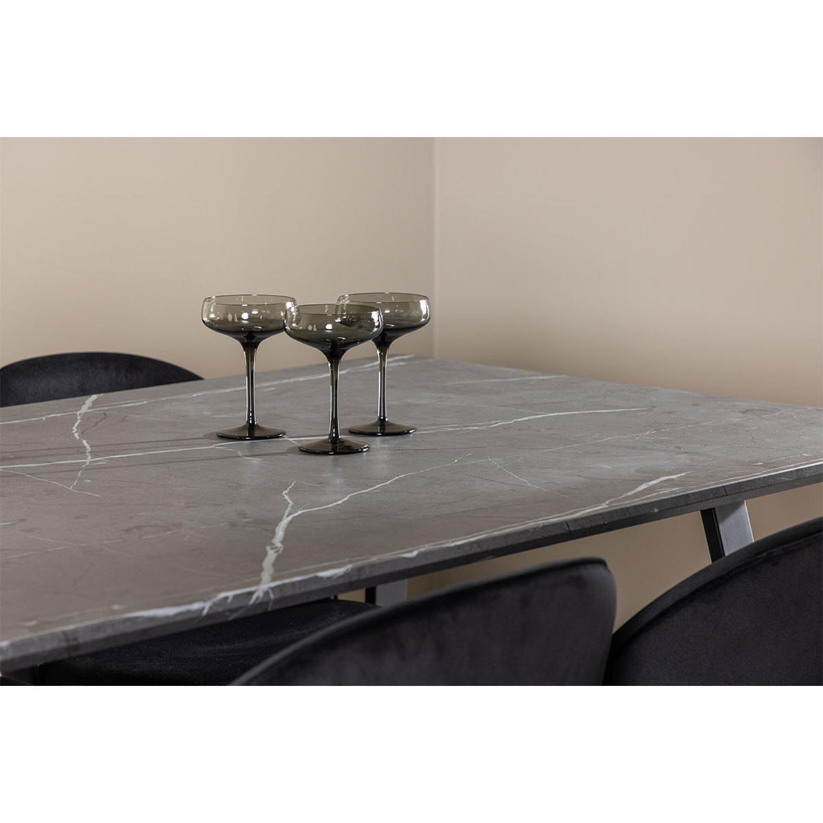 TISCHGRUPPE schwarz - Schwarz, Holzwerkstoff (200/75/90cm) - ebuy24