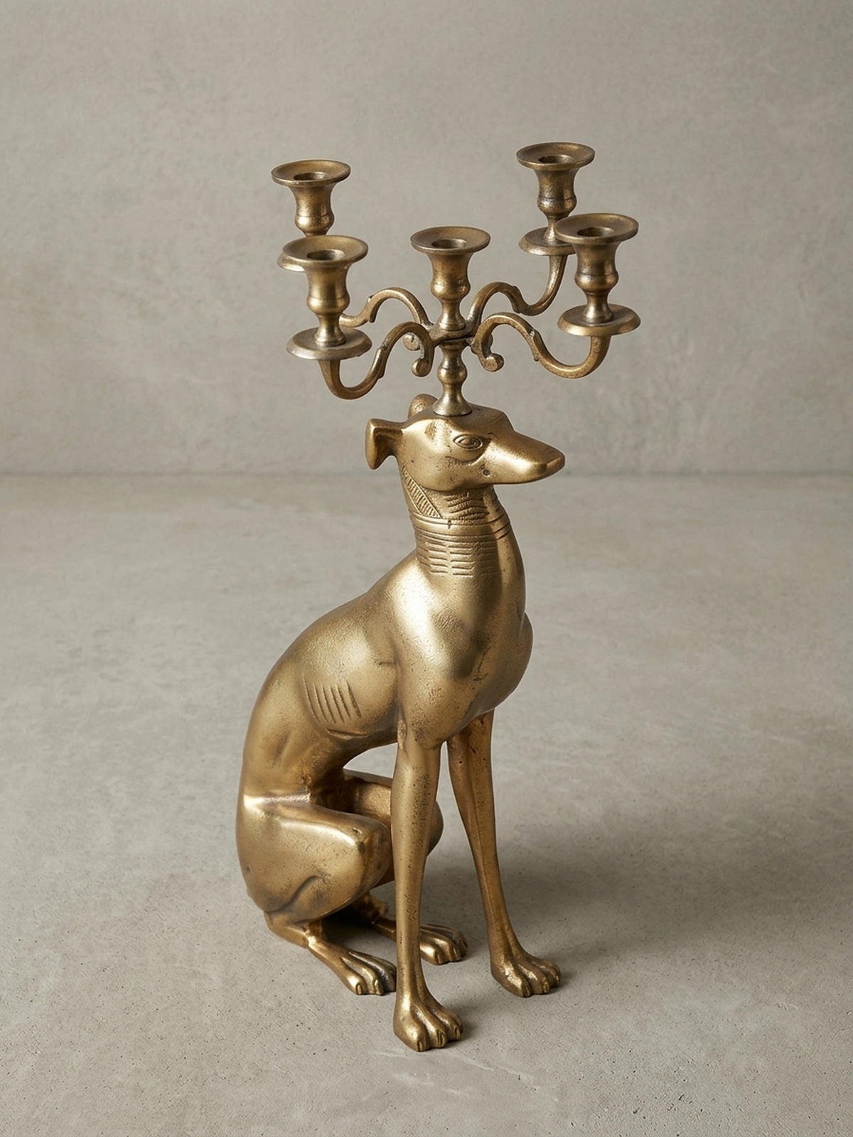DEKOFIGUR Kerzenhalter Windhund Aluminium Gold 69 cm mit 5 Armen - Goldfarben, Textil (26/69/40cm) - KADIMA DESIGN