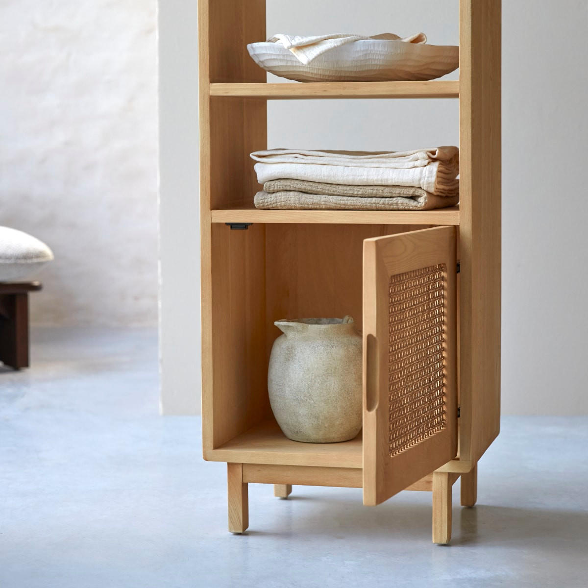 HOCHSCHRANK Luis Natur aus Ulme - Naturfarben, Holz (45/135/35cm) - Tikamoon
