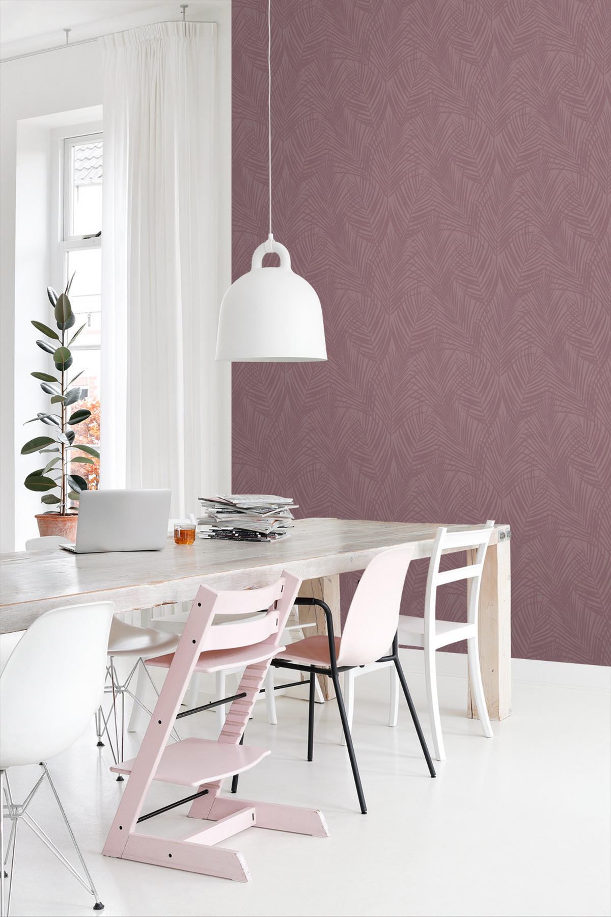 TAPETE Palmblätter 50 x 900 cm - Lila, Papier (50/900cm) - ESTAhome