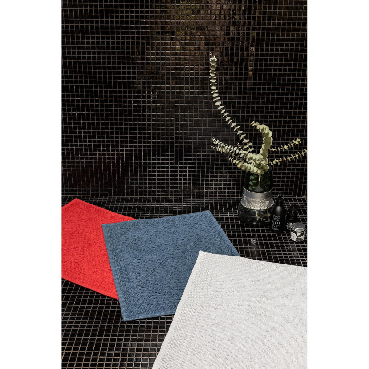 BADEMATTE Enzo sturm 54 x 64 cm - Dunkelblau, Textil (54/64cm) - Vivaraise
