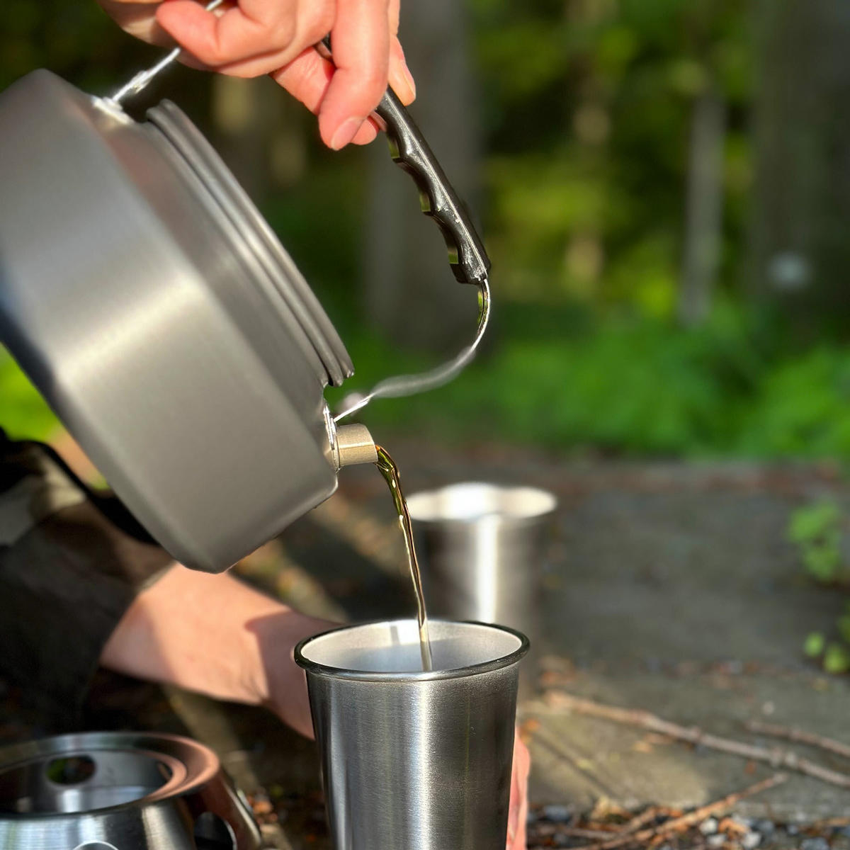 WASSERKOCHER Camping Kochkessel 1.1 L - Schwarz, Metall (17.5cm) - Intirilife