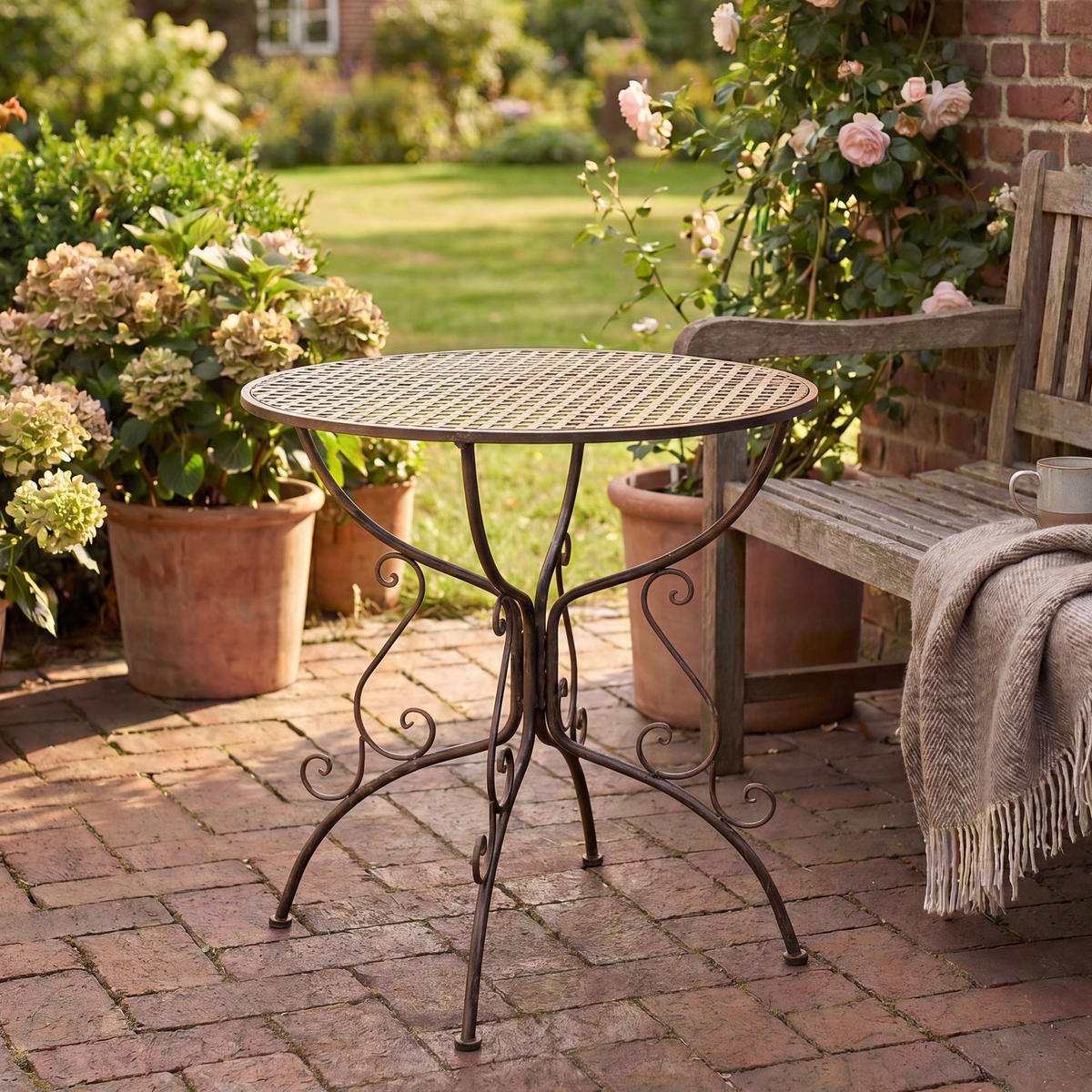 GARTENBEISTELLTISCH rund Ø70 cm Metall bronze - Bronzefarben, Metall (70/70/74cm) - CLP