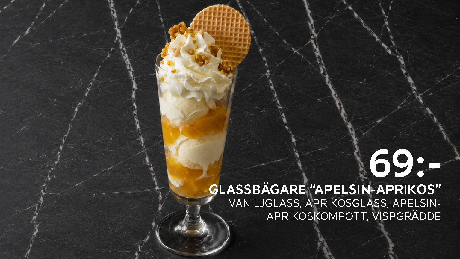 Glassbägare "apelsin-aprikos" - Vaniljglass, aprikosglass, apelsin-aprikoskompott, vispgrädde