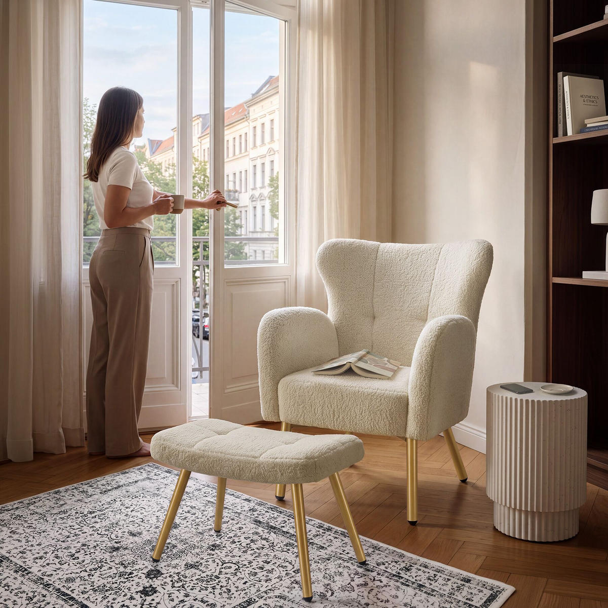 SESSEL MIT HOCKER Vänersborg, Belastbarkeit 120 kg, Bouclé creme/gold - Goldfarben/Creme, Kunststoff (72/92/71cm) - tectake