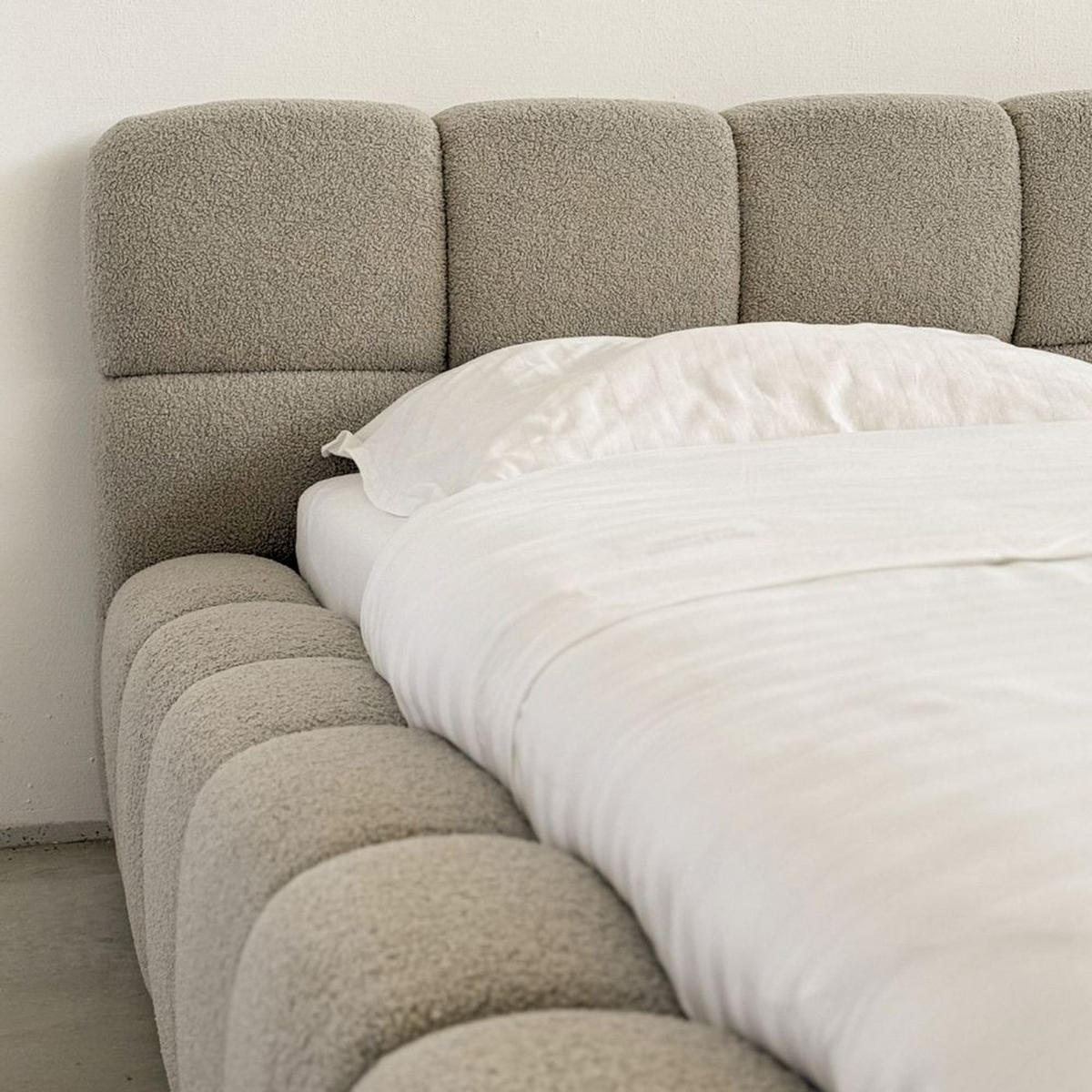 POLSTERBETT NUBO PREMIUM 180x200 cm mit Bettkasten – Stoff QUELLE 92 - Dunkelgrau, Holz (180/200cm) - Dekori_Interiors
