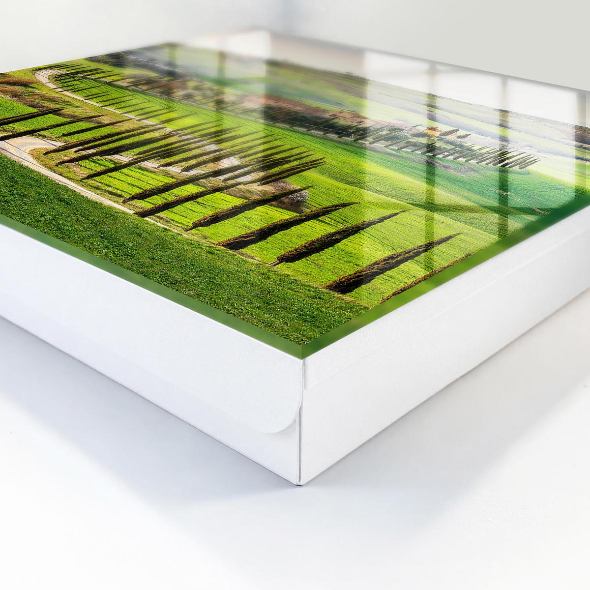 SCHLÜSSELBOX Weiß 30x30 cm – Türöffnung nach rechts - Toskana-Landschaft - Grün, Metall (30/30/5cm) - TULUP