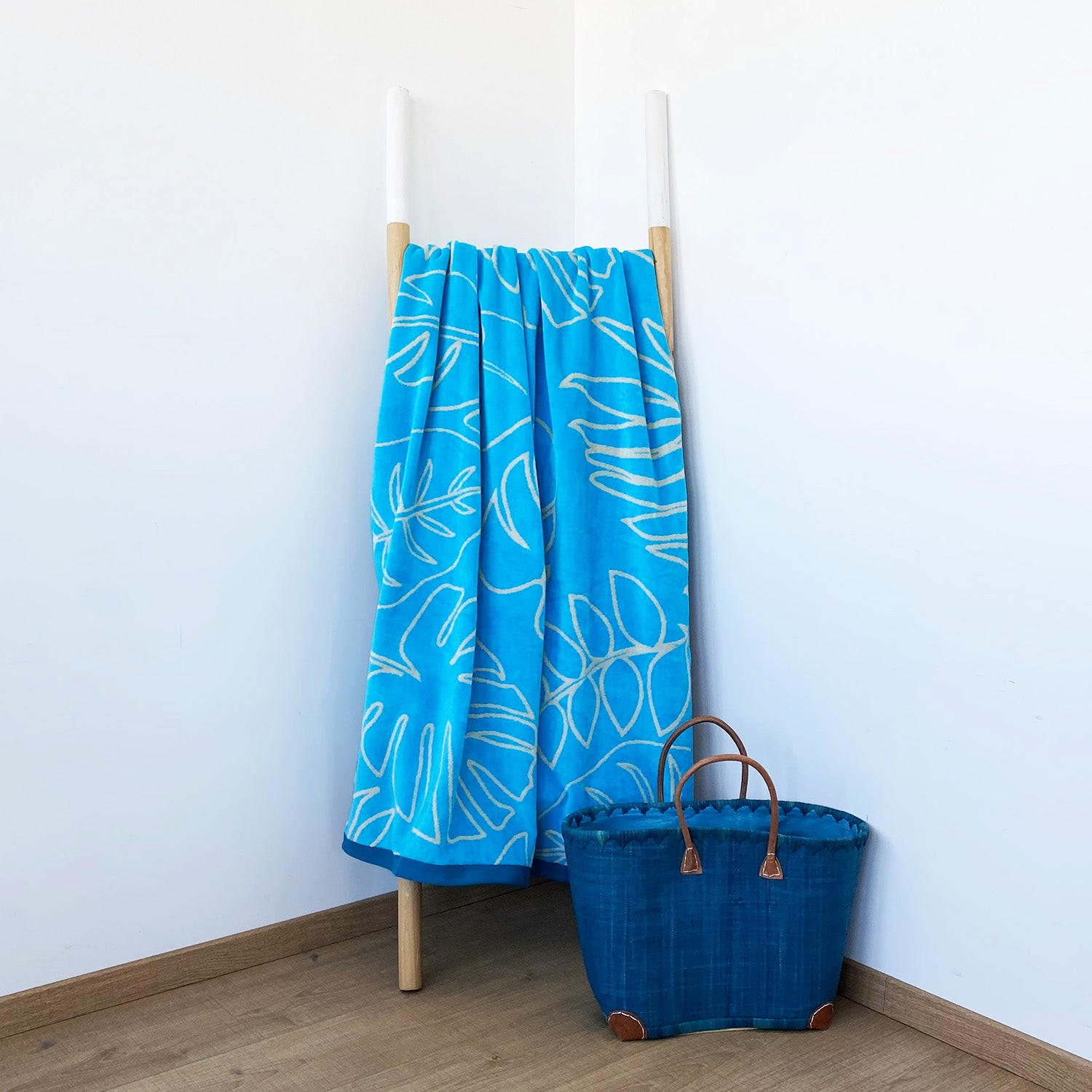 STRANDTUCH Velours-Jacquard Kentia 100x175 470 g/m2 blau - Blau, Textil (100/175cm) - LE COMPTOIR DE LA PLAGE