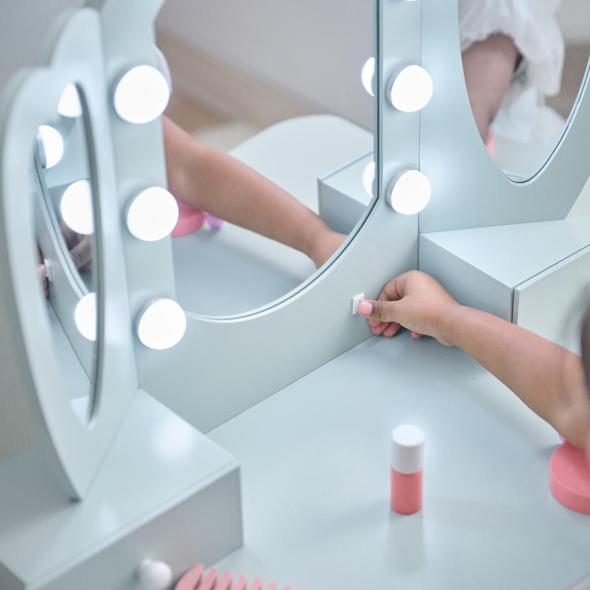 SCHMINKTISCH herzförmig mit LED, Hellblau, 100cm - Blau, Holzwerkstoff (33/100/65cm) - Teamson Kids