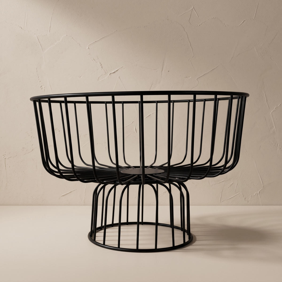 OBSTKORB Metall auf Fuß Schwarz 28/28/20 cm - Schwarz, Metall (28/20cm) - AROMELIO
