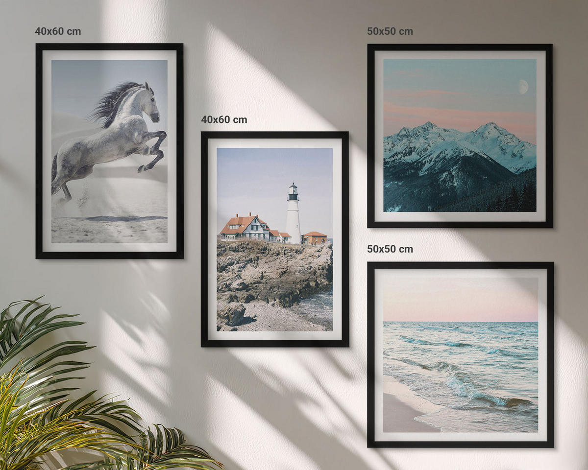 BILDER SET 4er Set - 50x50 cm & 40x60 cm Schwarzer Rahmen - Pferde, Bewegung, Strand, Leuchtturm, Berge - Schwarz, Kunststoff (50/50cm) - TULUP