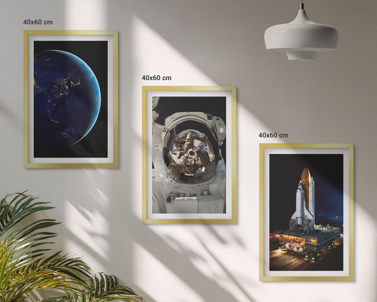 BILDER SET 3er Set - 40x60 cm Goldrahmen - Weltraum Erde Astronaut Rakete - Goldfarben, Kunststoff (40/60cm) - TULUP