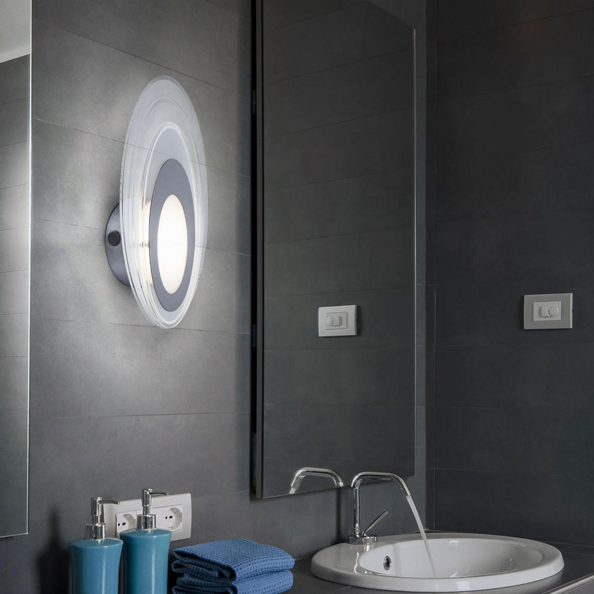 LED WANDLEUCHTE Aluminium Silber Satiniert - Silberfarben, Metall (16/5.5/28cm) - Esto