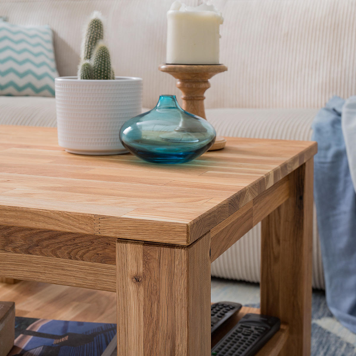 COUCHTISCH - Eiche massiv - Eichefarben, Holz (60/60/45cm) - home24