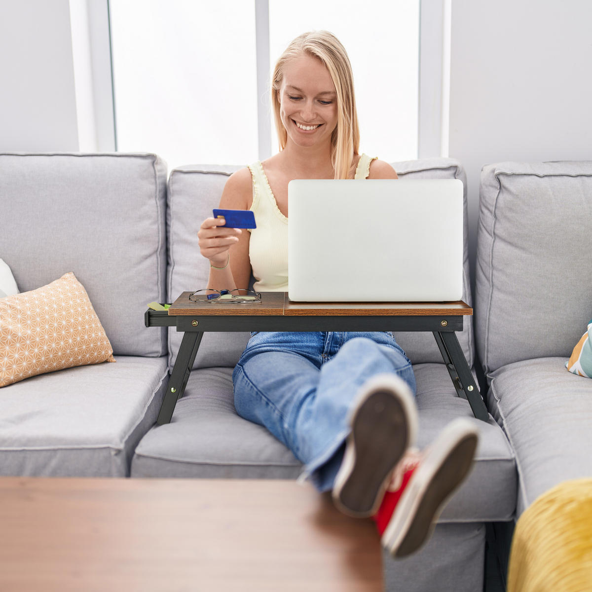 LAPTOPTISCH - Dunkelbraun, Holz/Holzwerkstoff (35/69/32cm) - Relaxdays