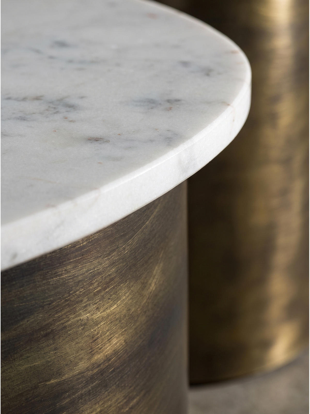 COUCHTISCH VIGEVANO, Marmor, handgefertigt, Weiß-Gold, 63 x 63 x 30 cm - Goldfarben, Stein/Metall (63/63/30cm) - KADIMA DESIGN