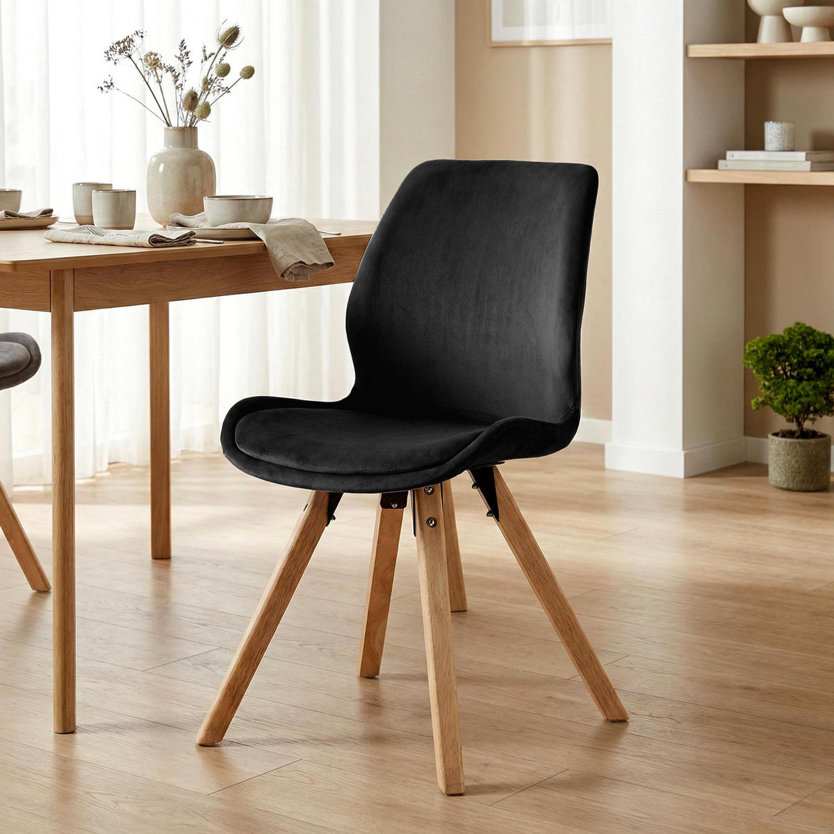 STUHL 2er Set Samt schwarz - Eukalyptusholzfarben/Schwarz, Holz/Textil (49/87/58cm) - CLP