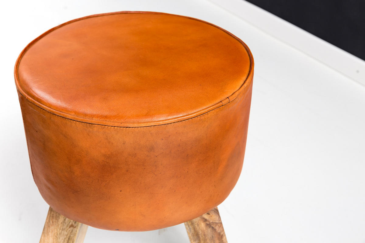 SITZHOCKER – Ziegenleder/Holz, 45 cm, Country-Stil - Braun, Mangoholz/Leder (37/45/37cm) - KADIMA DESIGN