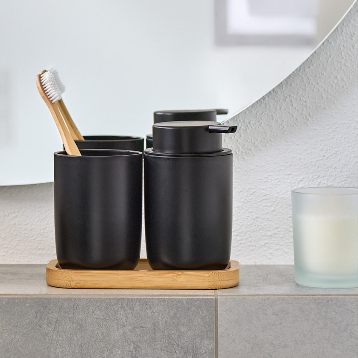BAD-ACCESSOIRES-SET Zahnputzbecher und Seifenspender 16,5/9/13,5 cm - Schwarz, Naturmaterialien (9/13.5/16.5cm) - ZELLER