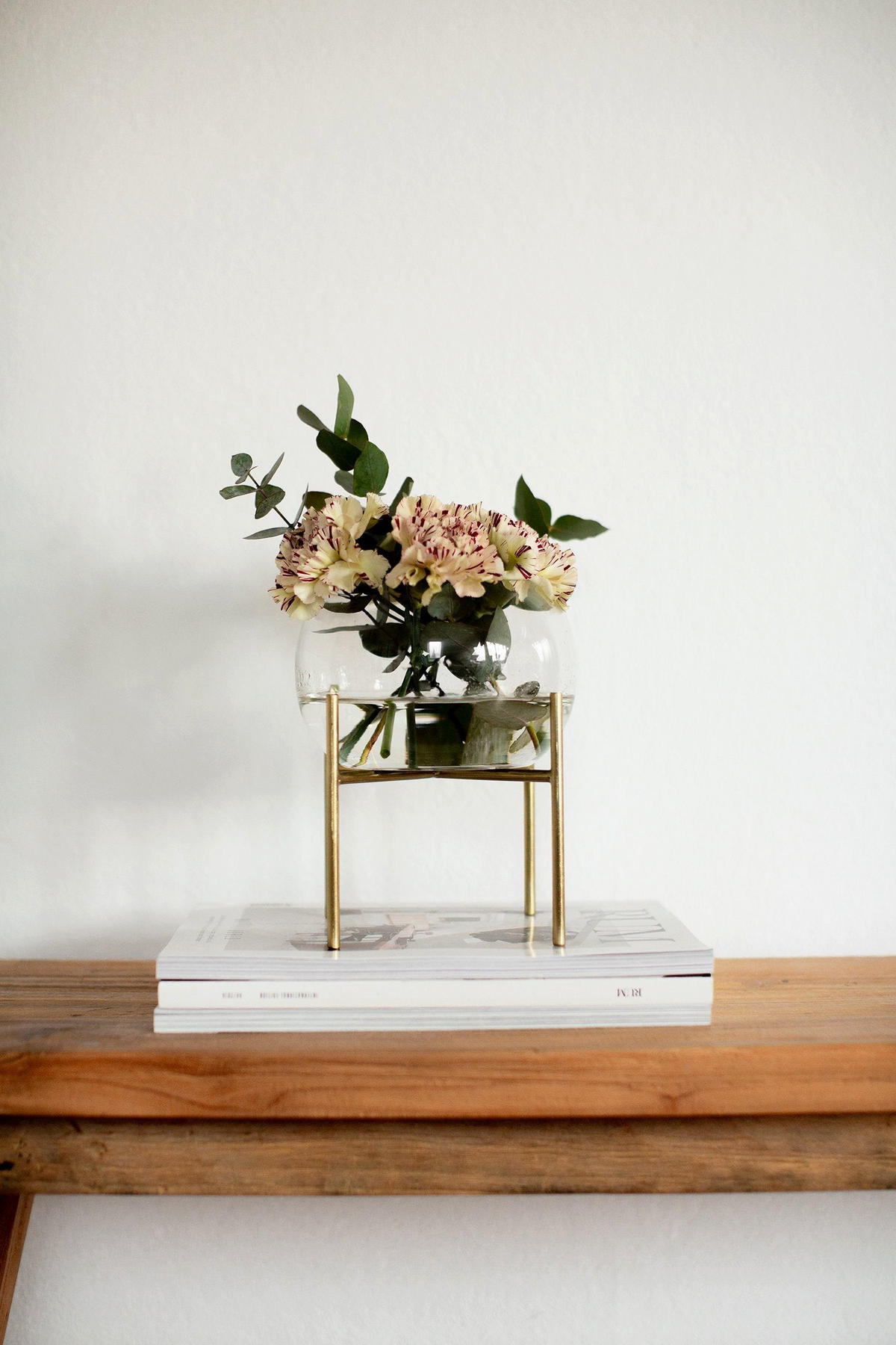 VASE Arzu aus Glas & Eisen in Gold 18/23 cm - Goldfarben, Glas (23cm) - LaLe Living