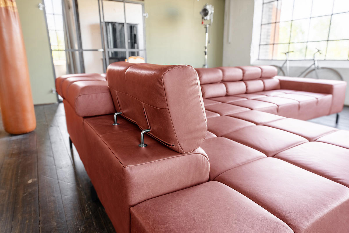 ECKSOFA NELSON Rot Leder - Rot/Schwarz, Leder/Metall (321/216cm) - KAWOLA