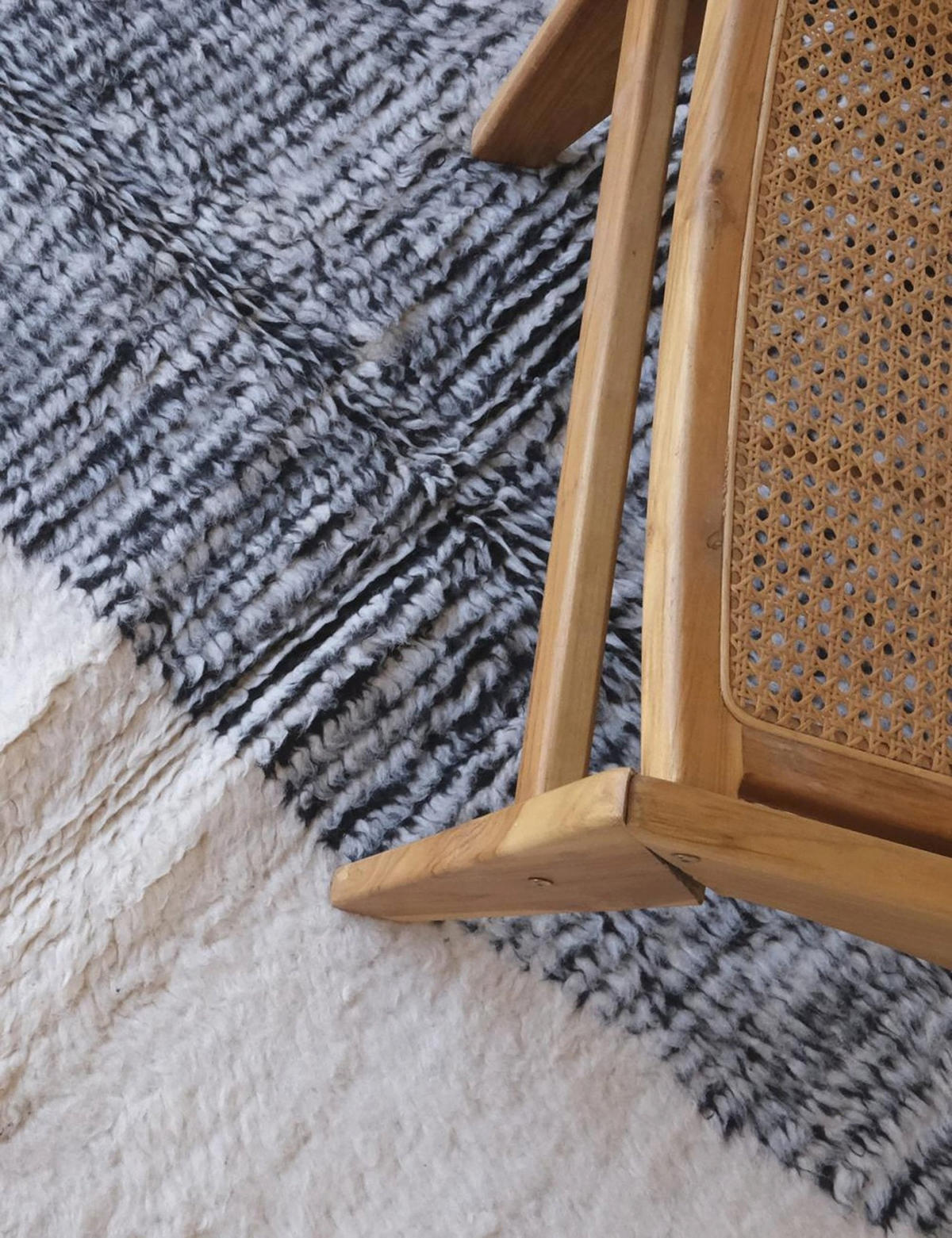 BERBERTEPPICH aus reiner Wolle 157x 255 cm - Schwarz, Naturmaterialien (157/255cm) - AFK Living