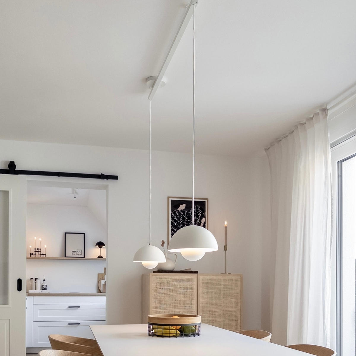 AUFHÄNGESYSTEM für zwei Hängelampen - Twin - 110cm - Mattweiß - Verstellbare Lampenaufhängung - Pendelleuchten Schieben und Drehen - Weiß, Metall (110/3/2cm) - Lightswing®