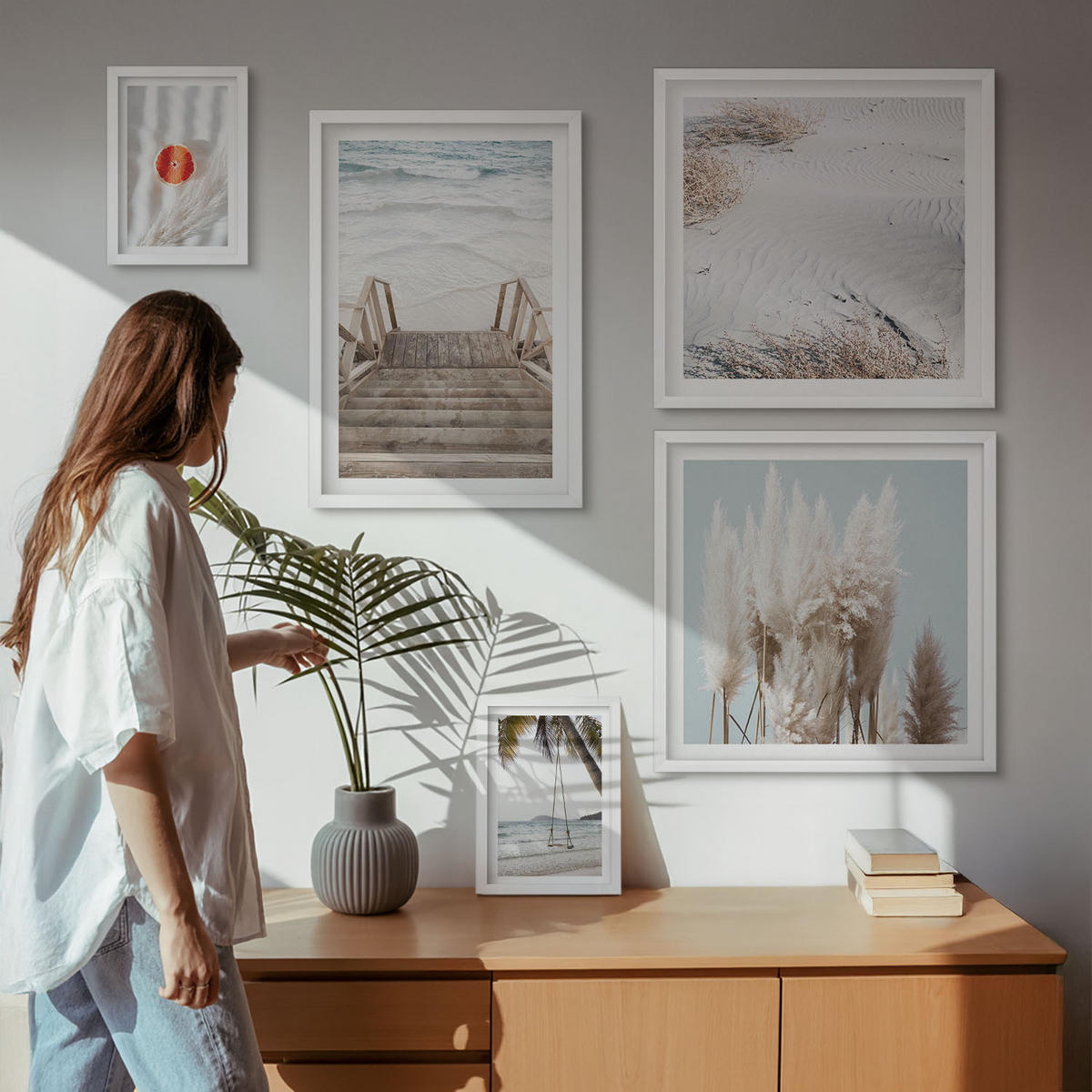 WANDBILDER 5er-Set - 50x50 cm & 20x30 cm & 40x60 cm Weißer Rahmen - Strandatmosphäre dank hölzerner Treppen. - Weiß, Kunststoff (40/60cm) - ArtPrintCave
