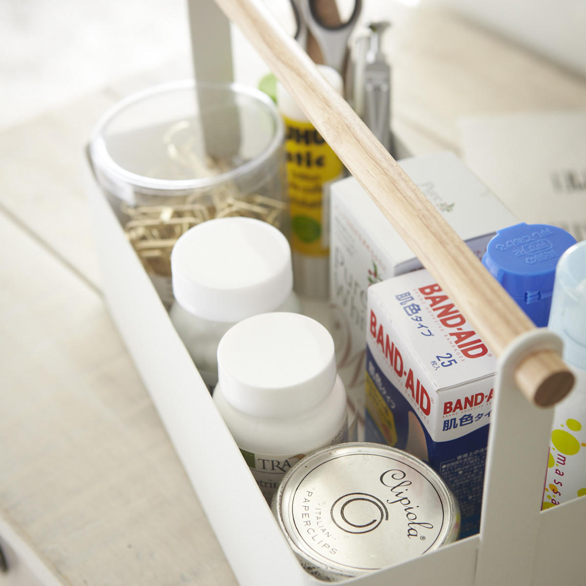 AUFBEWAHRUNGSKORB aus weißem Metall mit Holzgriff - L29 cm - Weiß, Metall (13/16/29cm) - Yamazaki