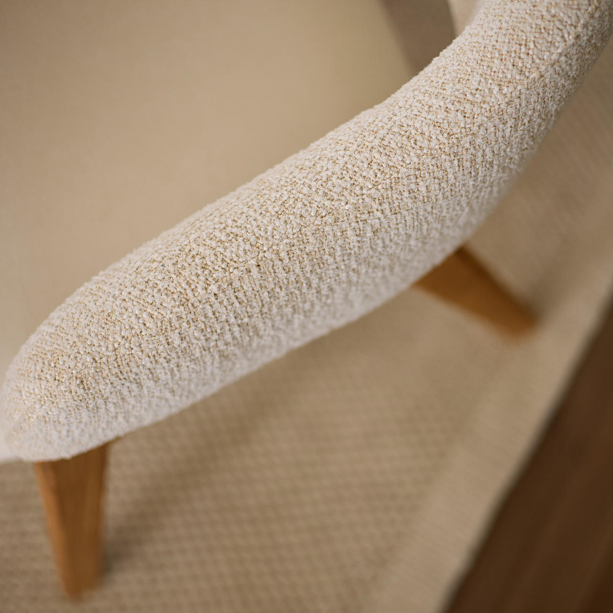ARMLEHNENSTUHL - Holzwerkstoff / Massivholz / Textil - Creme, Eichenholz/Holz (60/82/59cm) - home24