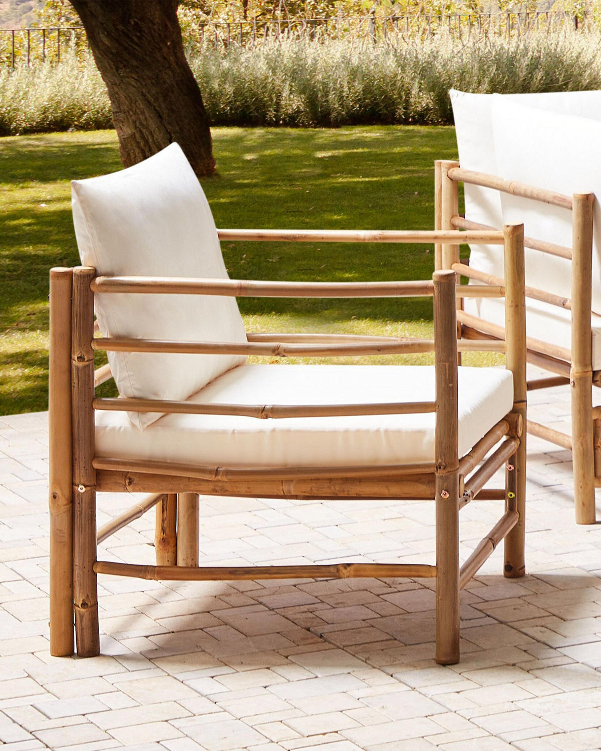 GARTENSTUHL Holz Cremeweiß Cerreto - Hellbraun/Weiß, Holz (63/80/68cm) - Beliani