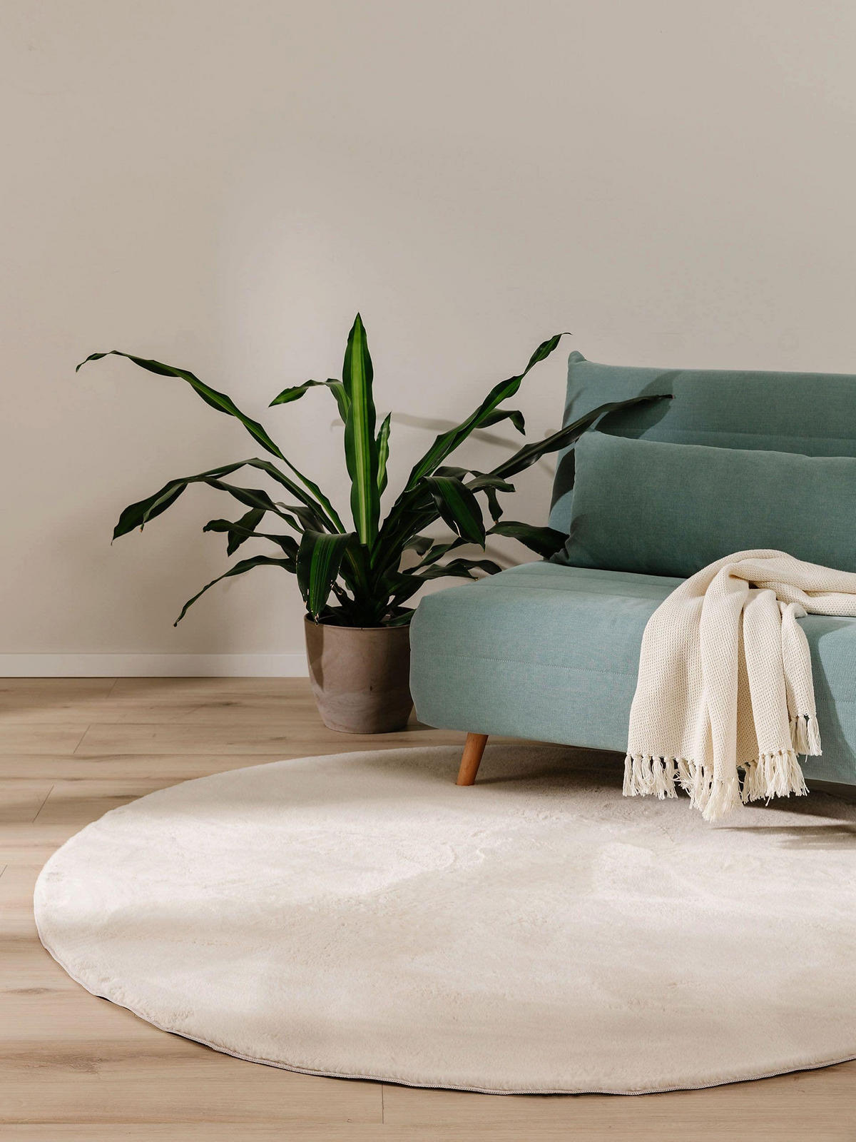 KUNSTFELLTEPPICH Furry Beige ø 80 cm rund - Beige, Kunststoff (80/80cm) - benuta