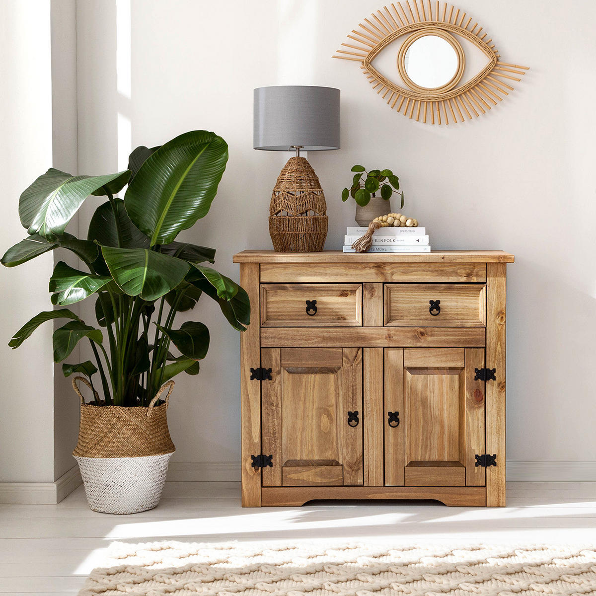 KOMMODE mit Türen - Kiefer massiv - Schwarz/Kieferfarben, Holz/Metall (92/84/44cm) - home24