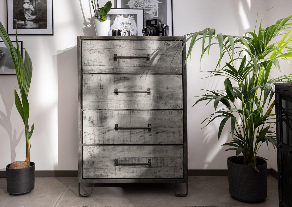 KOMMODE Mango 81x46x122 grau lackiert HEAVY INDUSTRY #117 - Grau, Holz (81/122/46cm) - Massivmoebel24