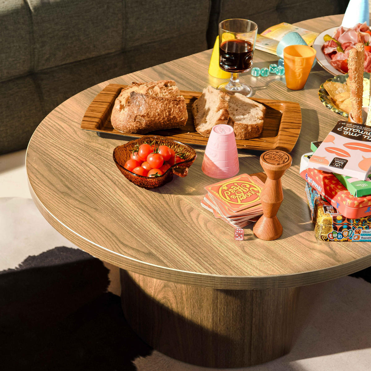 COUCHTISCH, helles Holzeffekt - Beige, Holz (120/70/35cm) - Oviala