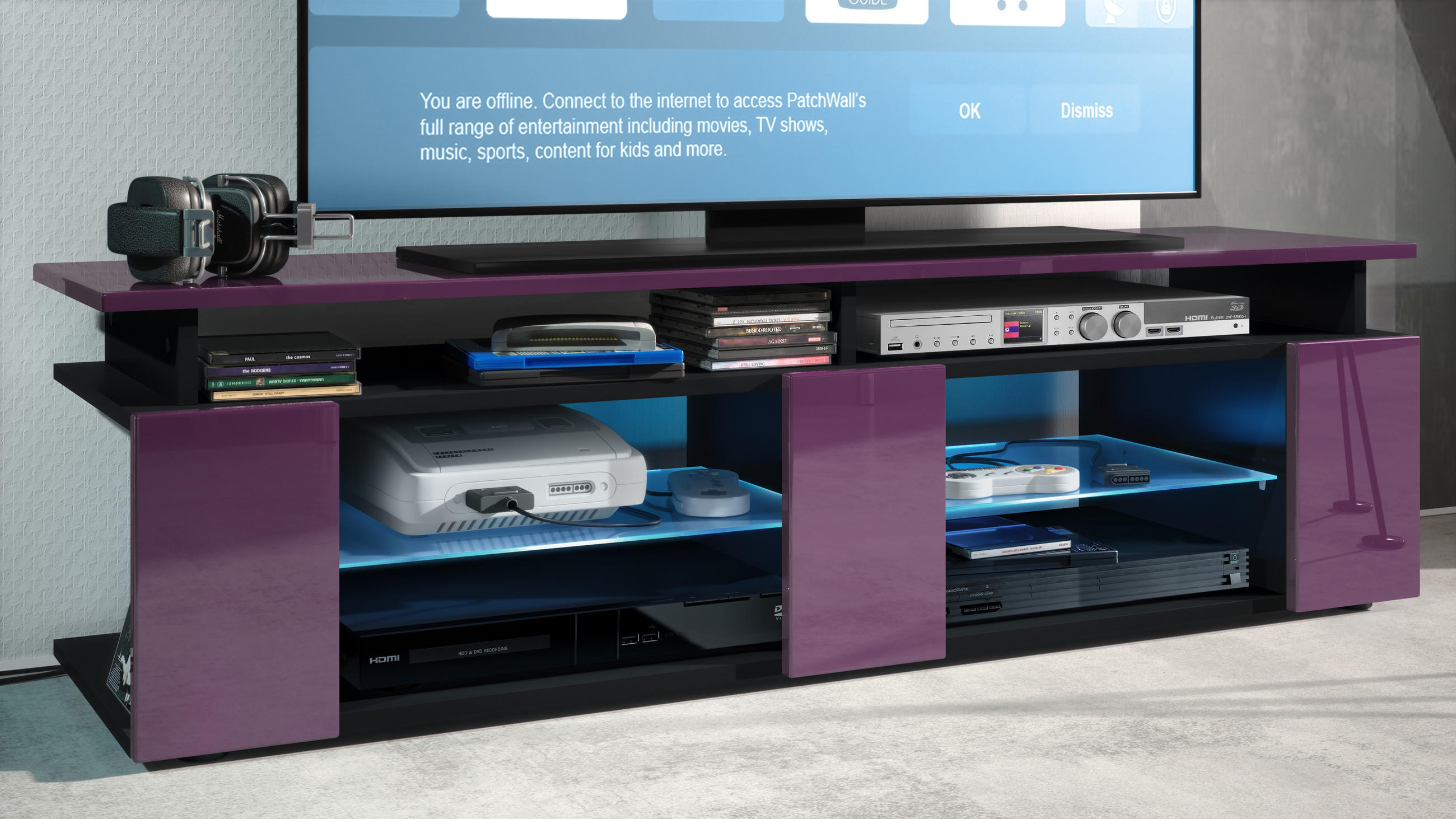 LOWBOARD Movie Fronten und obere Platte des Aufsatzes in Brombeer Hochglanz - Brombeere, Holzwerkstoff (138.5/39/39cm) - Vladon