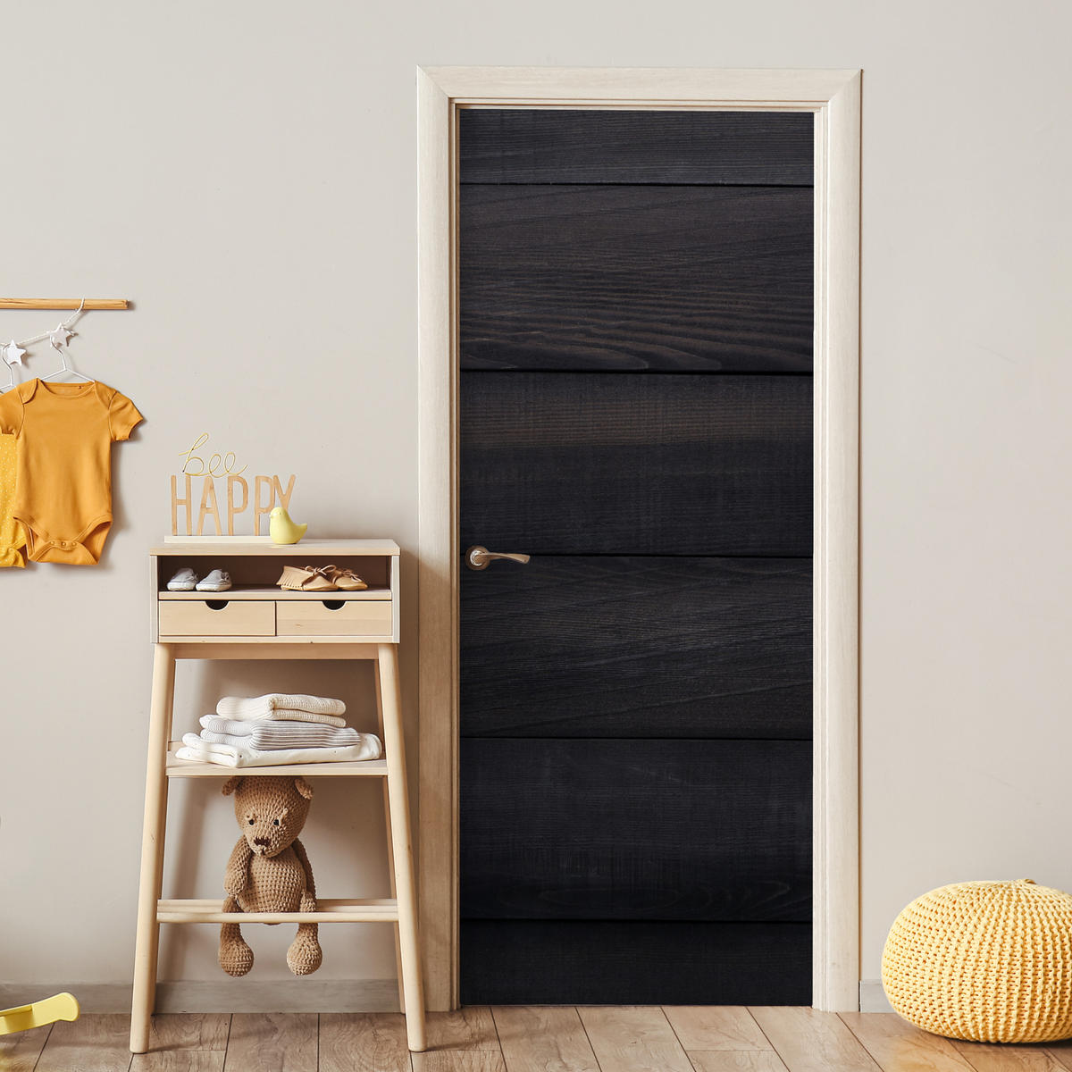 NALEPKA ZA VRATA Videz lesa 95x215 cm - črna, umetna masa (95/0.1cm) - MuchoWow