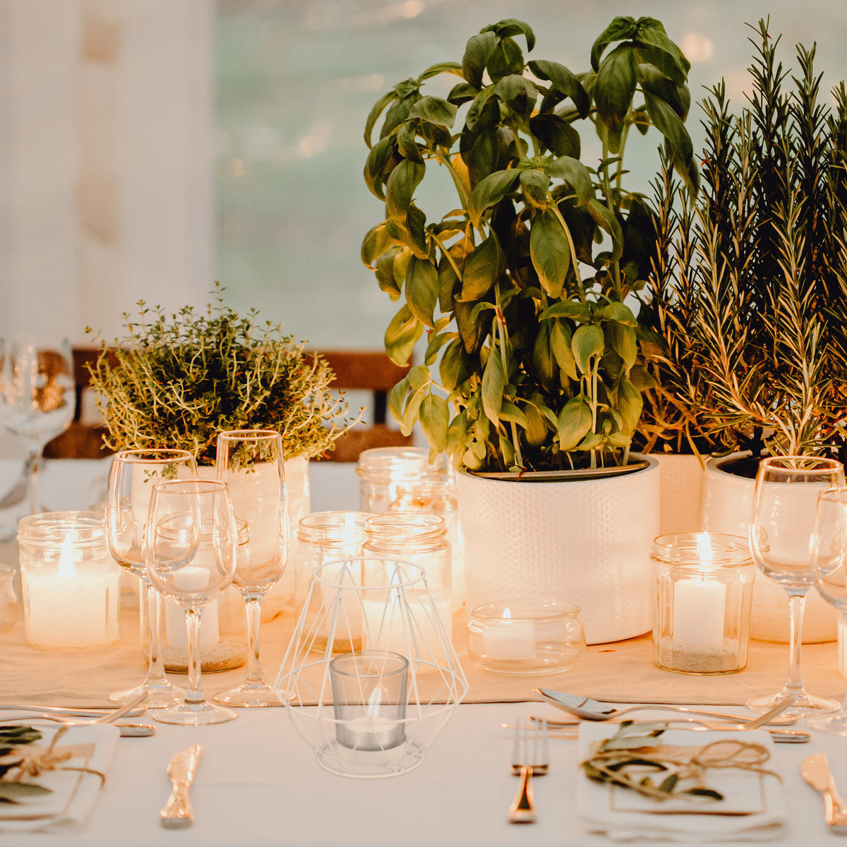 TEELICHTHALTER - Goldfarben, Glas/Metall (14cm) - Relaxdays