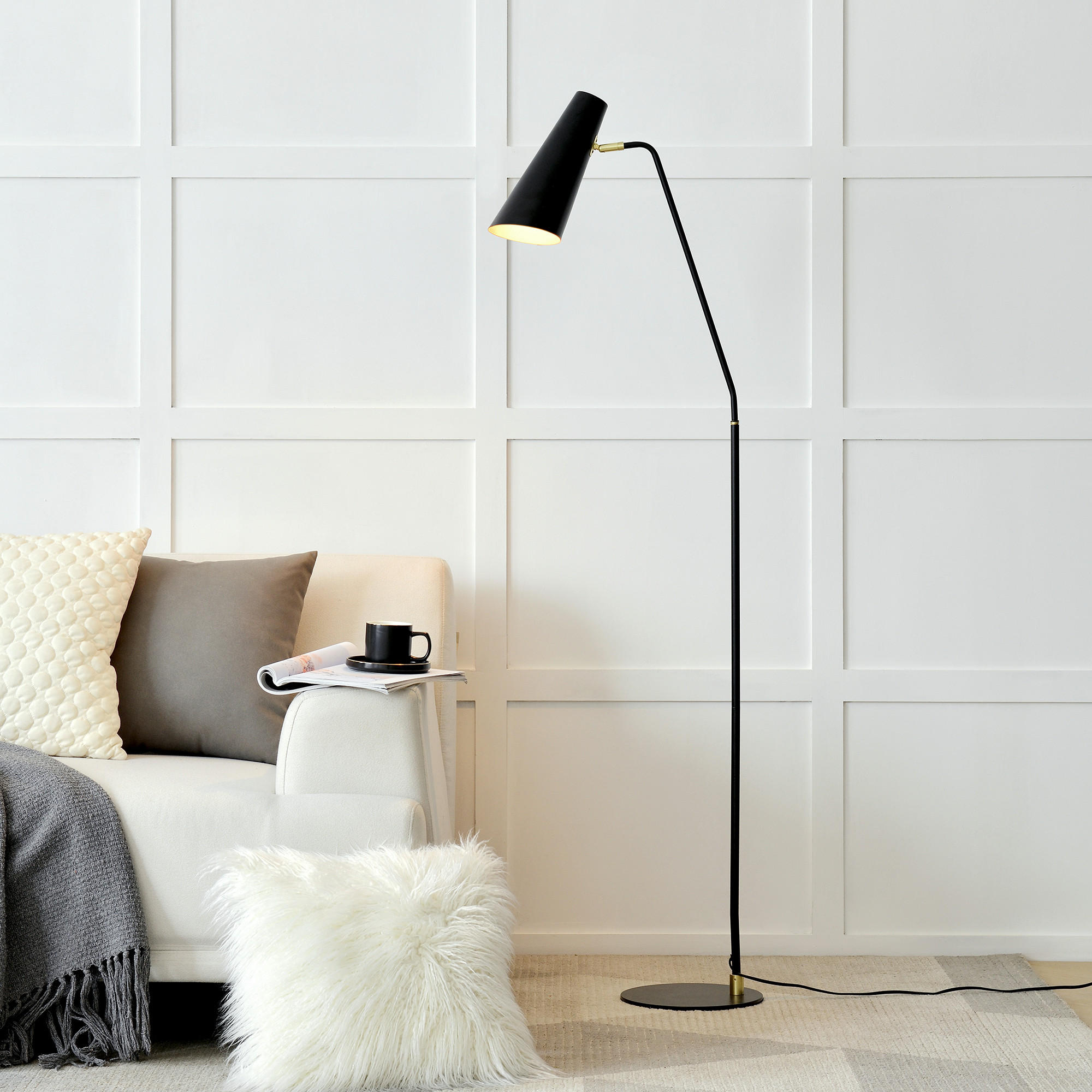 STEHLEUCHTE Norwich - Schwarz, Metall (25/25/160cm) - lux.pro